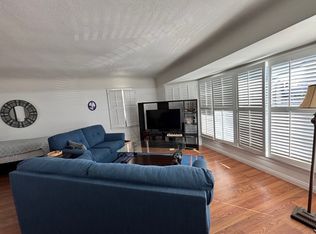 604 Clubhouse Ave #2, Newport Beach, CA 92663