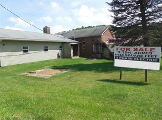 5964 Main St SE, New philadelphia, OH 44663