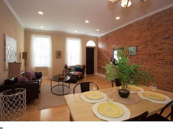 4th image of 1821 Dickinson St