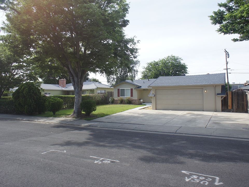 1st image of 717 E Longview Ave