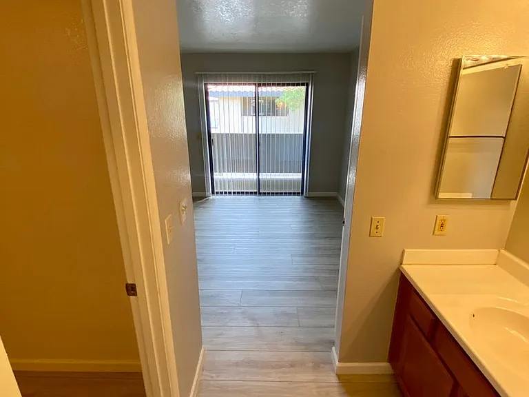 1402 E Guadalupe Rd #225 — Photo 25