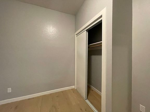 5th image of 490 Francisco St #838R