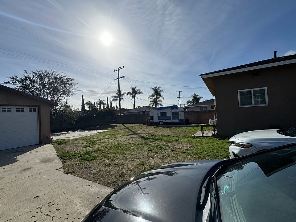 1st image of 21816 Seine Ave