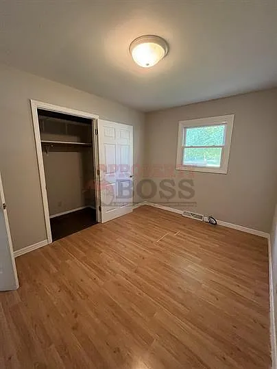3331 W 78th Pl — Photo 5