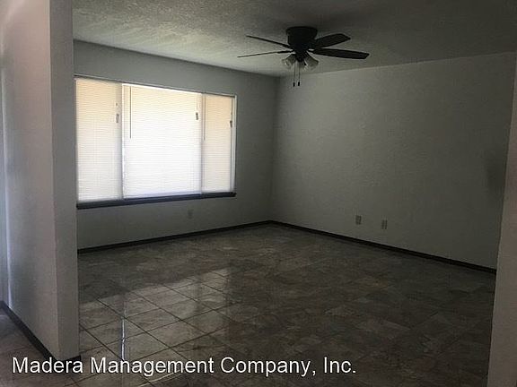 3rd image of 16845 Avellar Dr