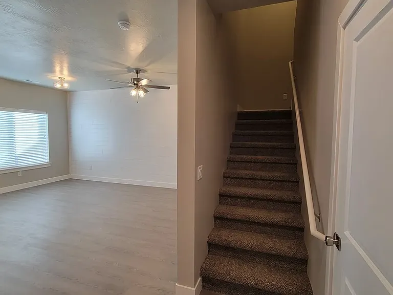 3039 N 225 E — Photo 8