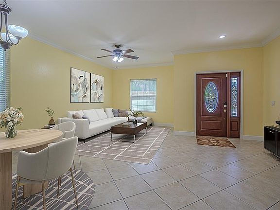 5th image of 20520 SULTANA COURT