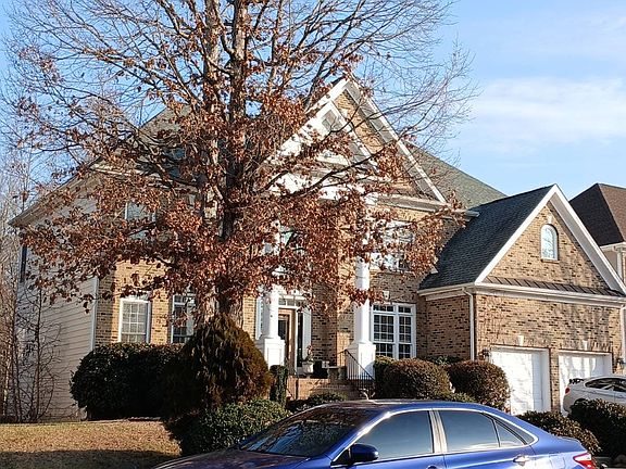 3rd image of 399 Virginia Water Dr