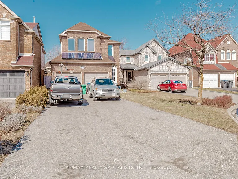 2535 Raglan Ct #LOWER — Photo 2