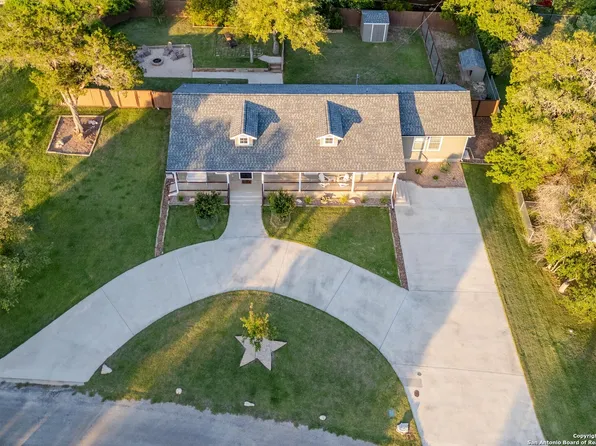 296 Cherokee Drive, Bandera, TX 78003