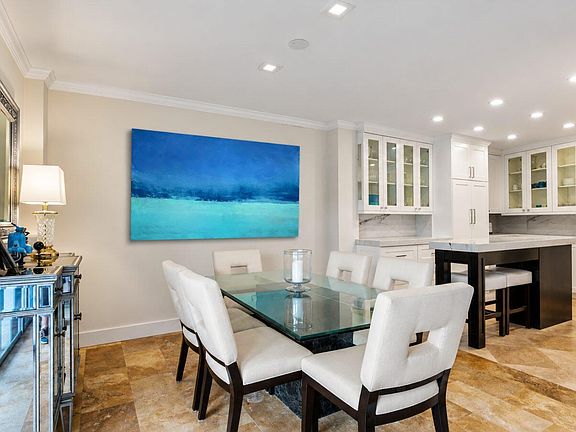 2nd image of 44 COCOANUT Row #222A