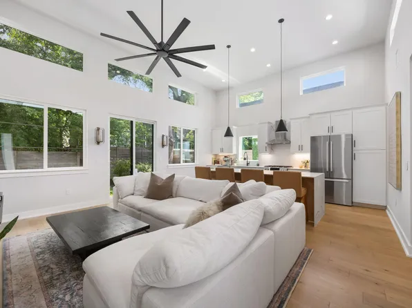 2711 Stacy Ln #2, Austin, TX 78704