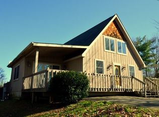 7456 Falcon Ridge Rd, Lenoir, NC 28645