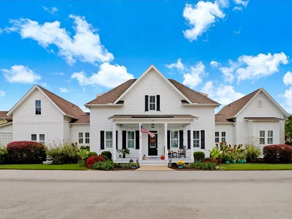 15 Drayton St, Clayton, NC 27527