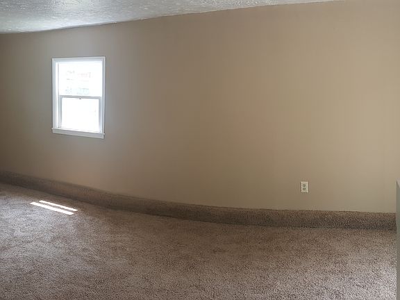 2nd image of 1440 Swarthmoor Dr