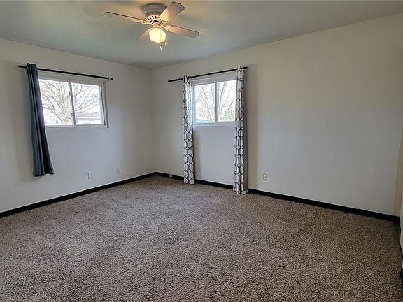 5th image of 4204 Beauty Ln