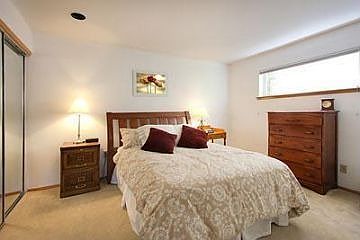 5th image of 2855 14th Ave W APT 102