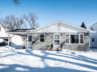 1218 14th St N, Moorhead, MN 56560