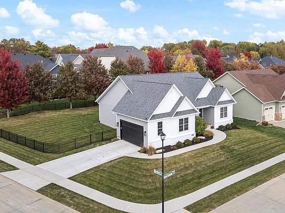 2nd image of 5108 S Richmond Cir