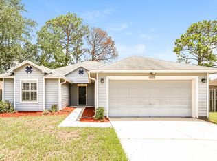 3827 Star Leaf Rd, Jacksonville, FL 32210