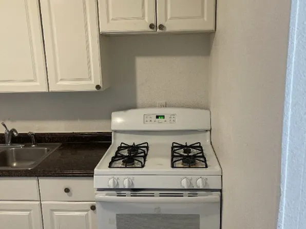 190 Washington Ave APT 9, Golden, CO 80403