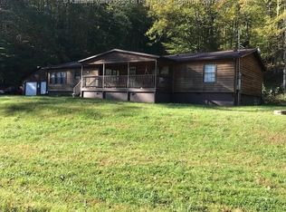 531 Ely Frk, Sumerco, WV 25567