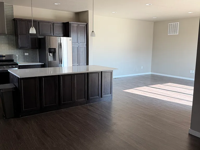 3003 Sykes Dr — Photo 3