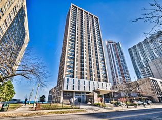 6145 N Sheridan Rd APT 5D, Chicago, IL 60660