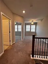 2568 Morehead St — Photo 15
