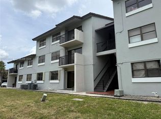 7195 NW 179th St APT 211, Hialeah, FL 33015