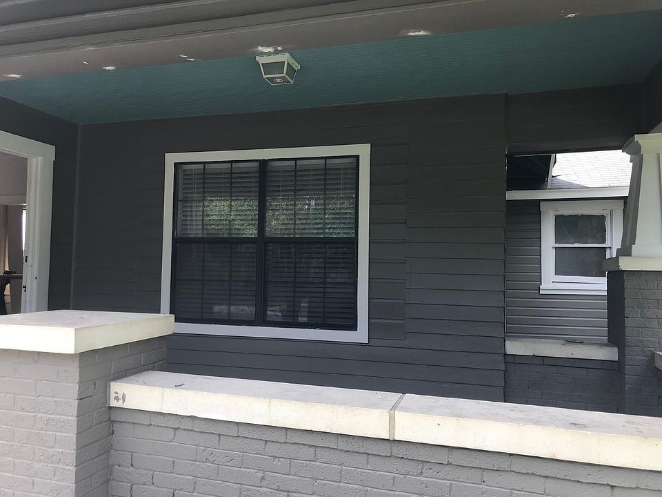 2nd image of 1609 W Summit Ave #B