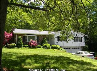 3056 David Ave, Killingly, CT 06239