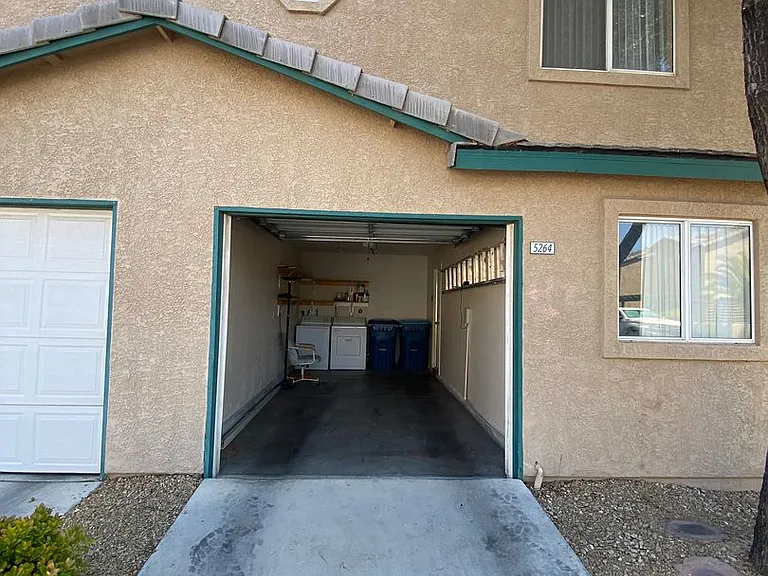 5264 Sacha Way — Photo 22