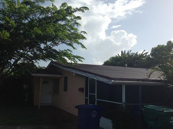 2nd image of 2500 Acapulco Dr