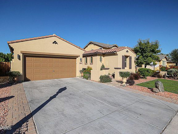 3rd image of 14898 W Luna Dr N