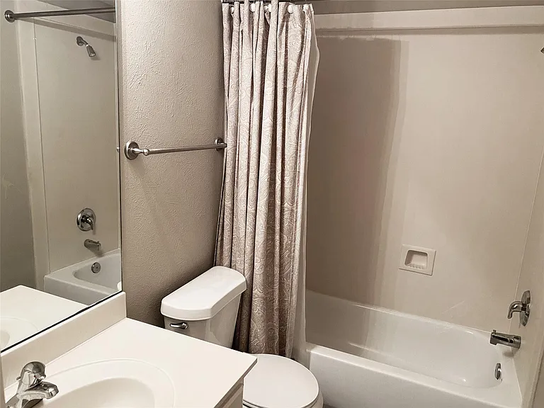 3227 Damico St — Photo 31
