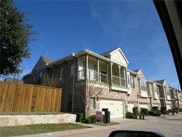 1st image of 1210 Emerald Glen Trl