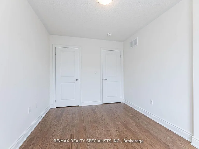 86 Bermondsey Way — Photo 21