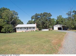 89 Dandy Ln, Sanford, NC 27330