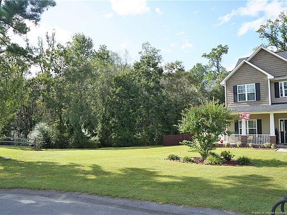 3rd image of 184 Laurel Ln