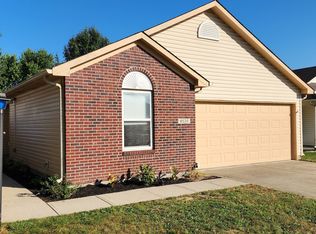 8520 Sweet Birch Dr, Indianapolis, IN 46239