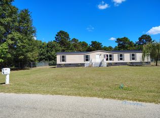 2156 Clubhouse Rd, Summerton, SC 29148