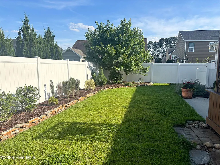 625 Jade Ln — Photo 22