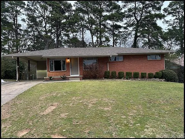 26 Rosemont Dr — Photo 1