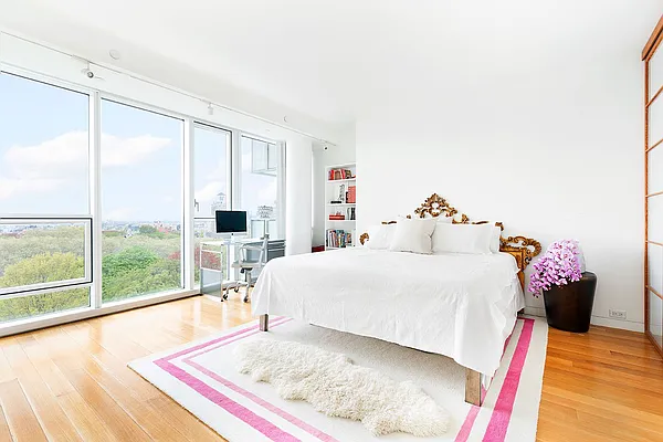 Sold by Compass | media 4