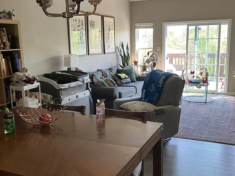 6444 Terrace Ct — Photo 3