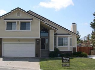1400 Montecito Ln, Pinole, CA 94564