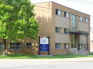 68 Mericourt Rd #6, Hamilton, ON L8S 2N9