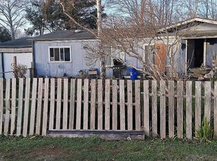 1040 Charlotte Ct, Rockaway Beach, OR 97136