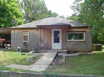 1st image of 133 Buckingham Ln